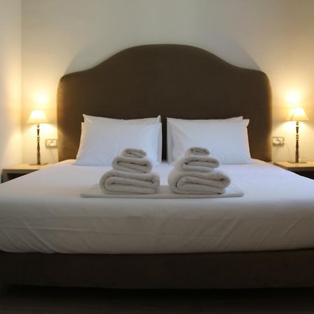 Hotel Hermes Tirana Kültér fotó