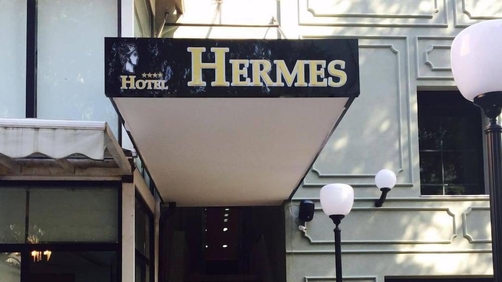 Hotel Hermes Tirana Kültér fotó