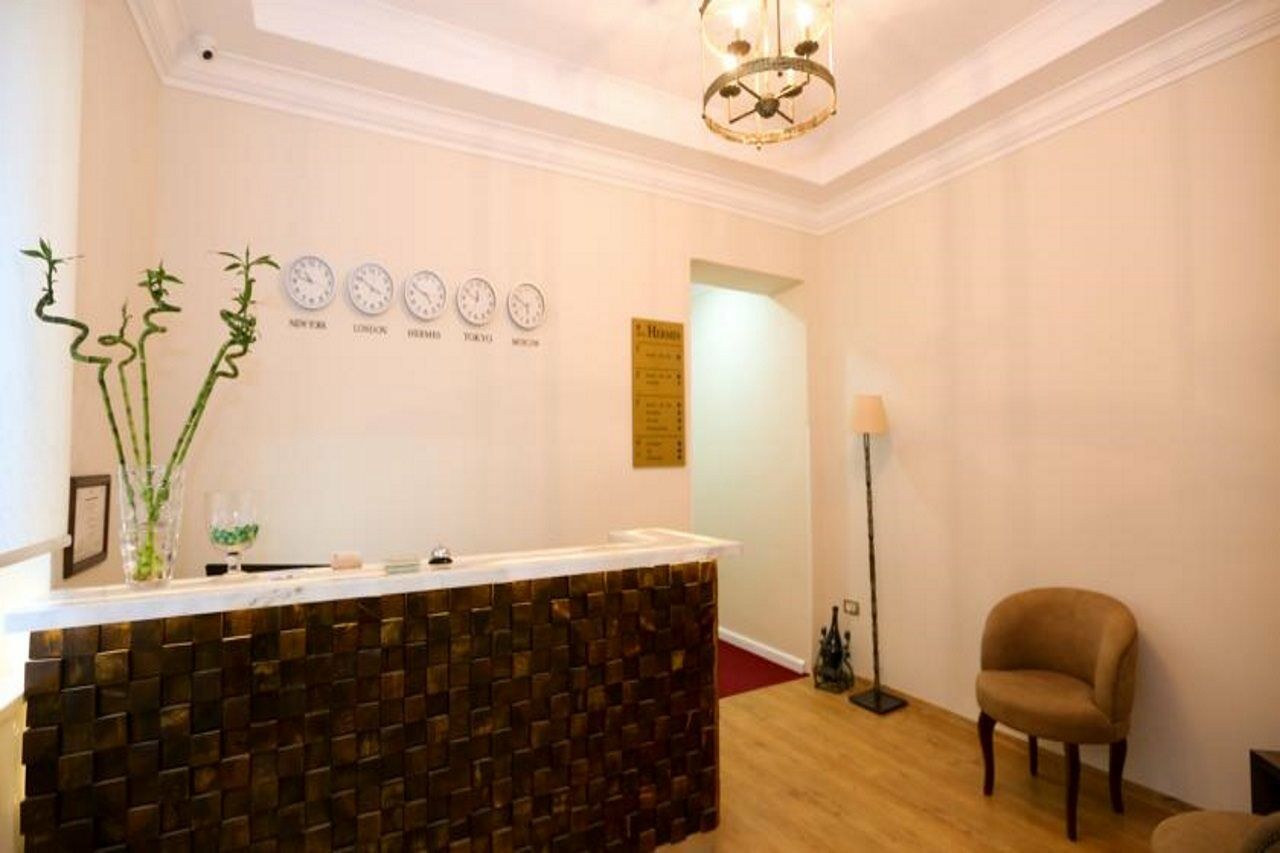 Hotel Hermes Tirana Kültér fotó
